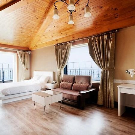 Zenith Hotel Poljong Kültér fotó