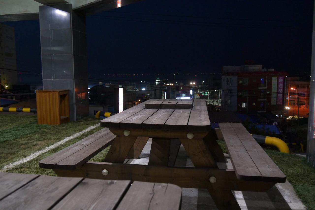 Zenith Hotel Poljong Kültér fotó